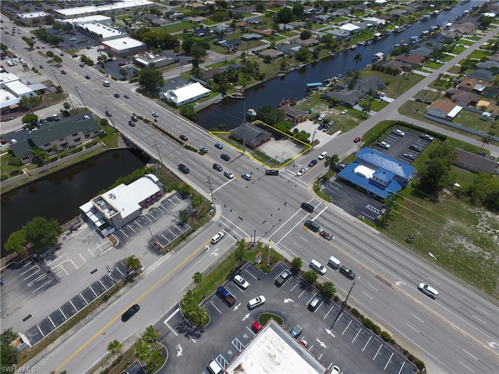 1218 Del Prado Blvd. S.