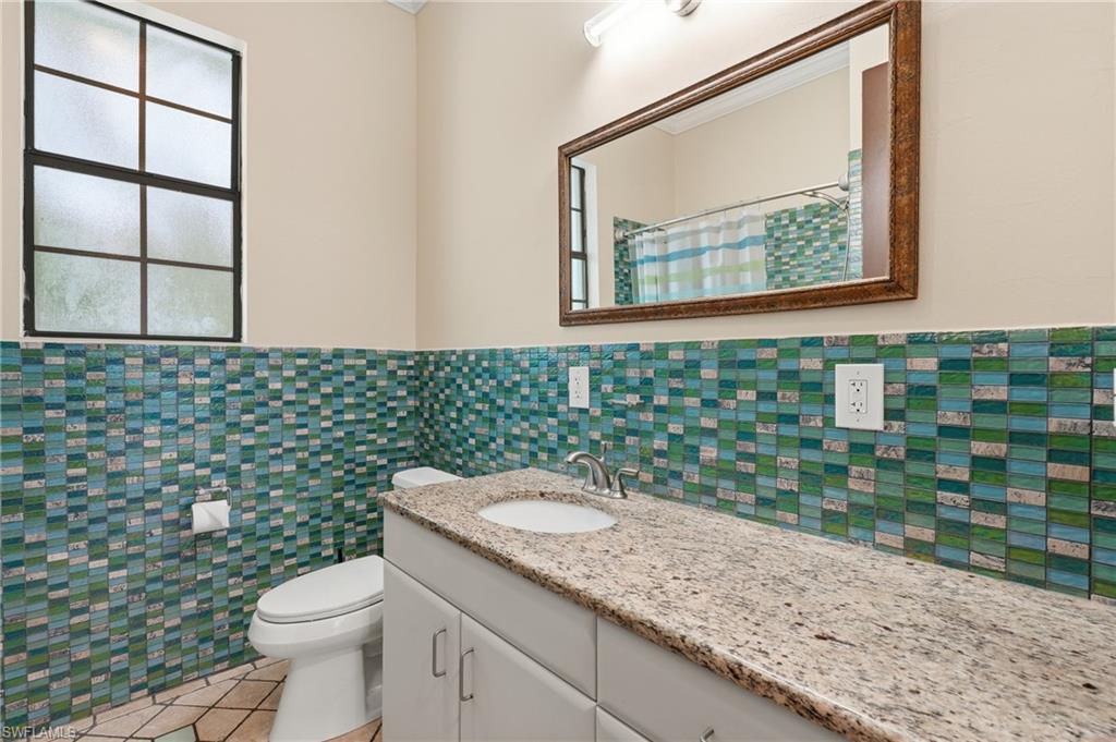 1358 Hopedale DR photo 28