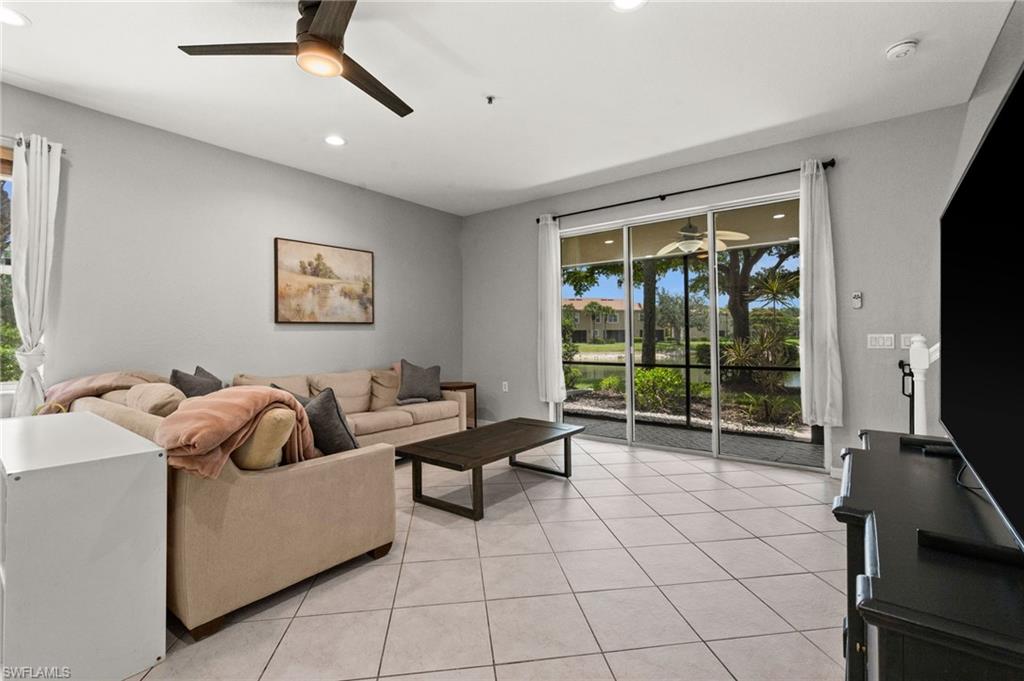 3231 Cottonwood BEND 301 photo 6