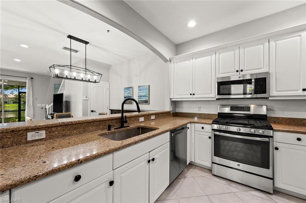 3231 Cottonwood BEND 301 photo 14