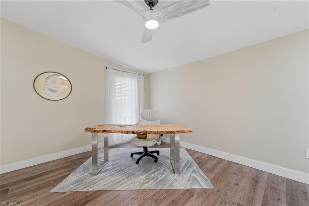 Sitting area right before you exit to the observation deck off the masterbedroom