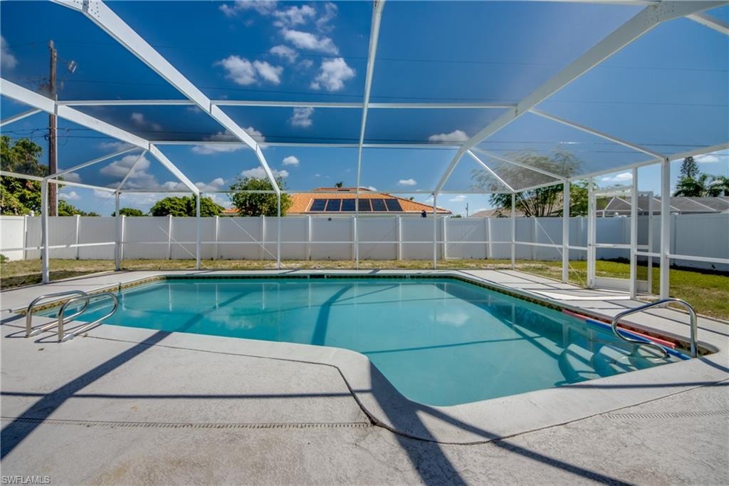 Great pool for these hot summer days