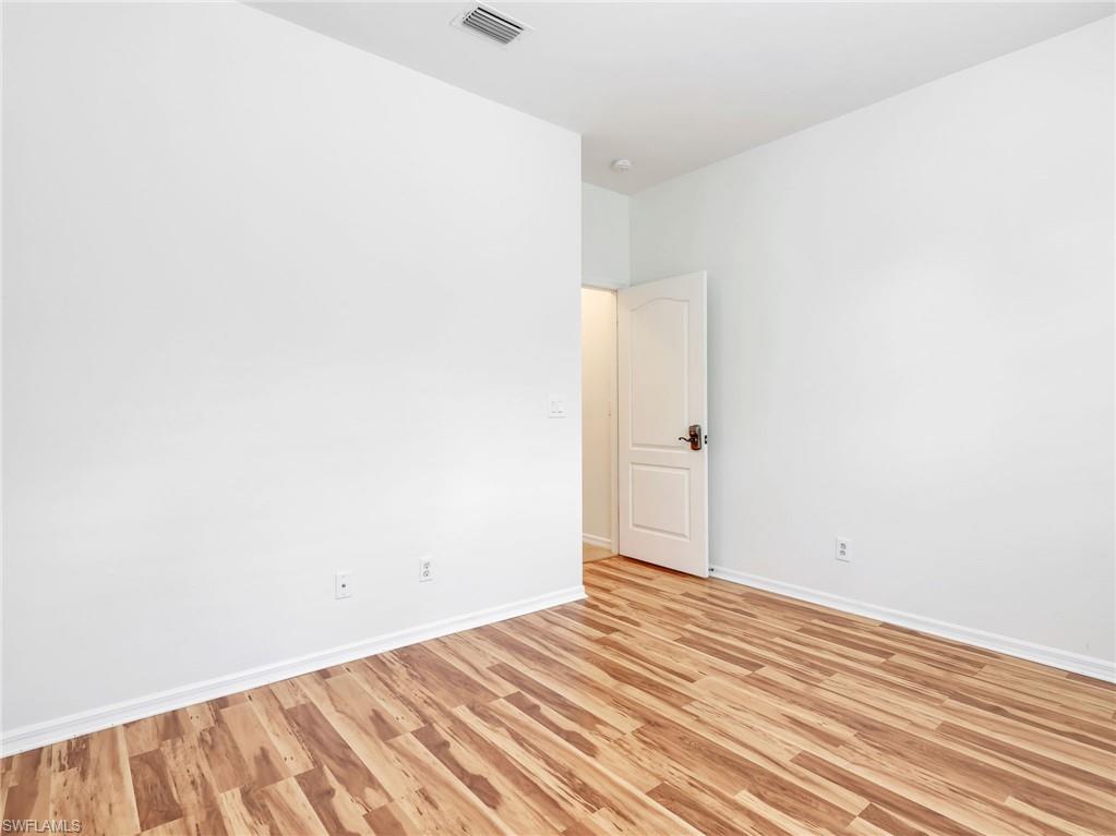 15092 Balmoral LOOP photo 15