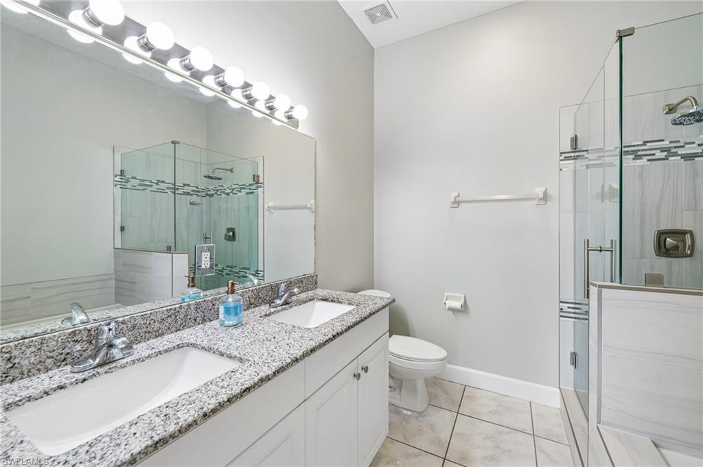 349 Dover PL 203 photo 16
