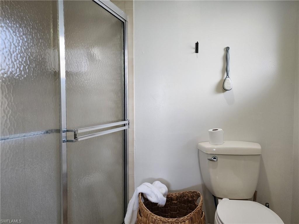 1822 SE 11th TER photo 14