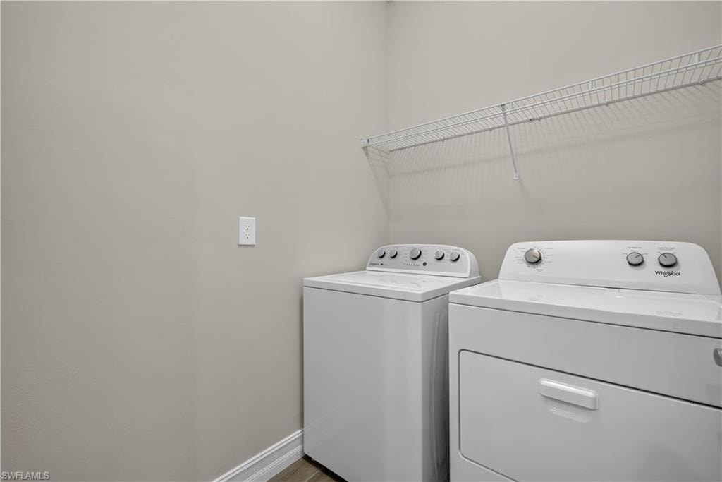 847 Enbrook LOOP photo 15