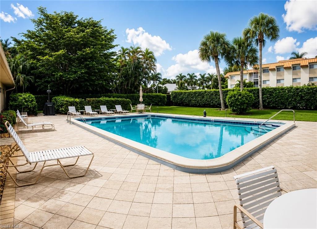 1200 Gulf Shore BLVD N 404 photo 28