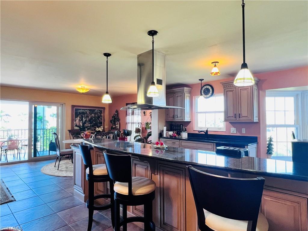 1200 Gulf Shore BLVD N 404 photo 11