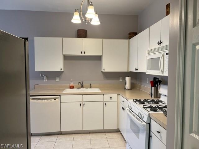 10541 Diamante WAY photo 12