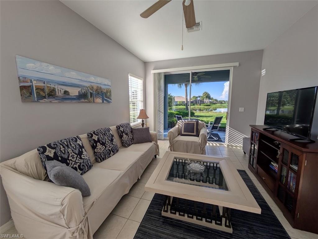 10541 Diamante WAY photo 7