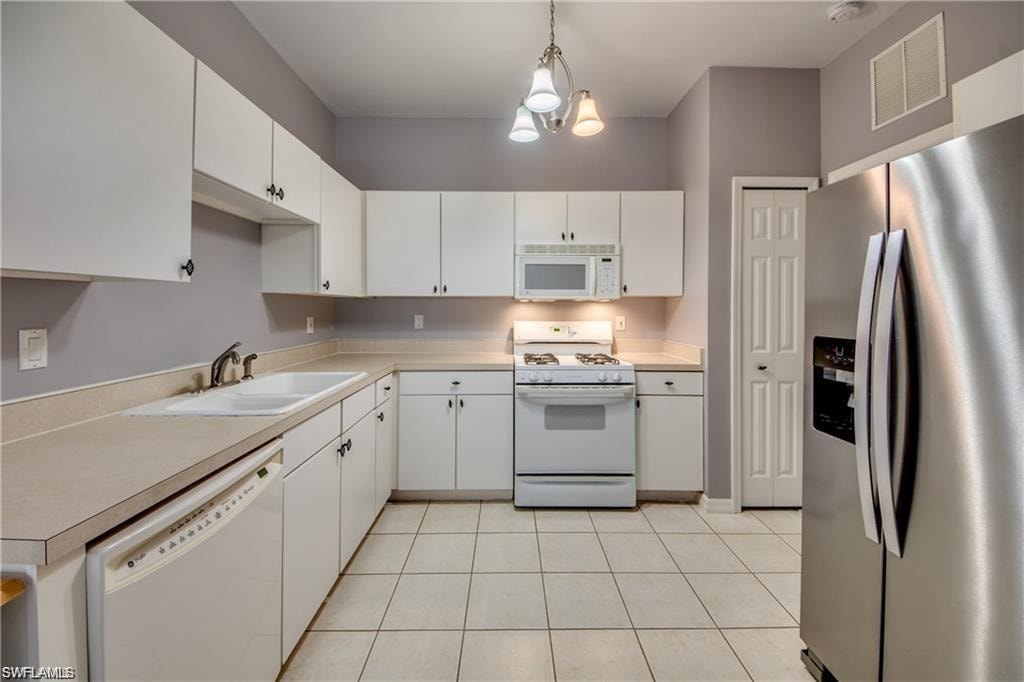 10541 Diamante WAY photo 10