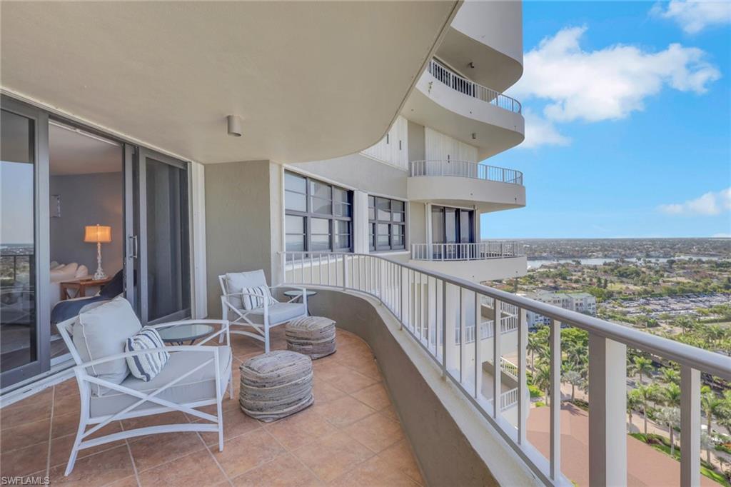 280 Collier BLVD 2102 photo 24