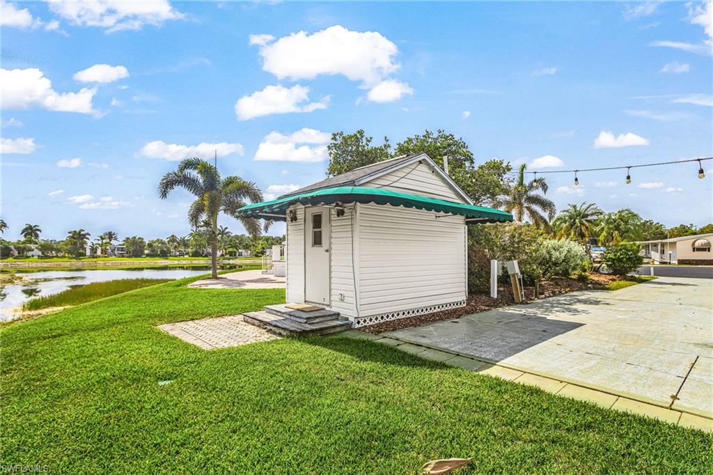 Casita included with kitchen sink, storage & 3/4 bathroom.