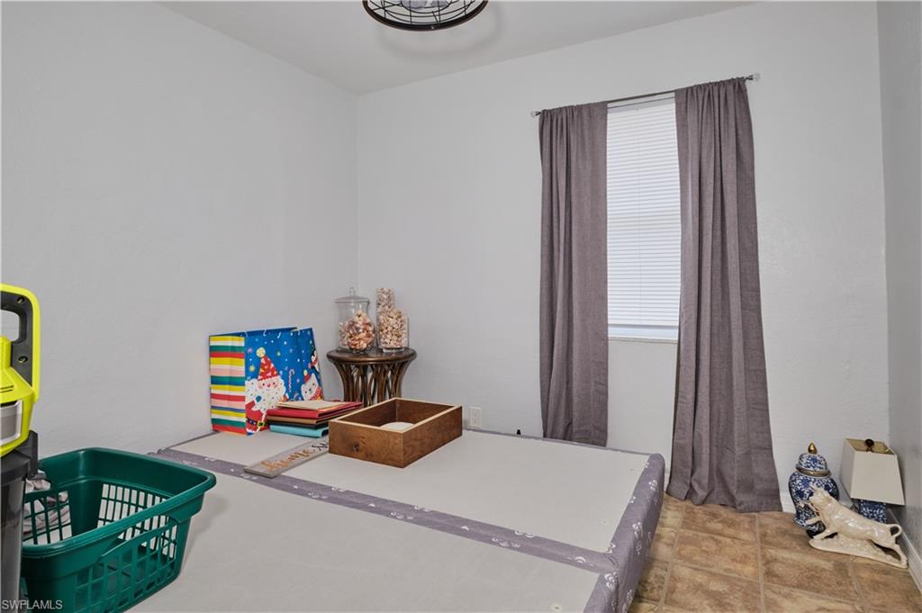 16820 Banyon photo 11
