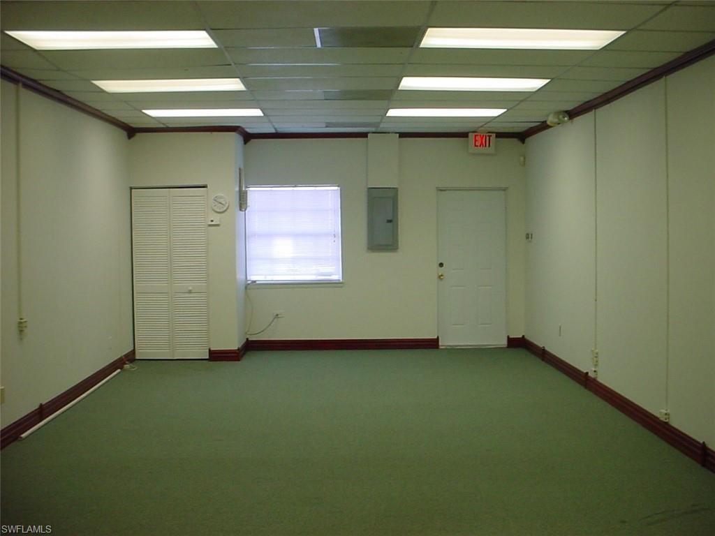 1415 Colonial BLVD 2