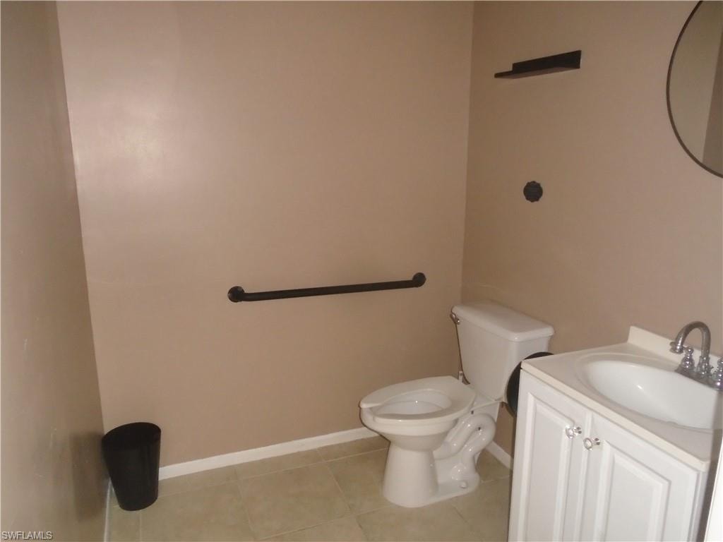 1415 Colonial BLVD 2 photo 8