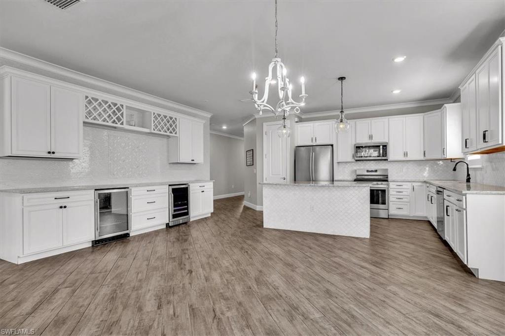 16184 Pennyroyal LN photo 9