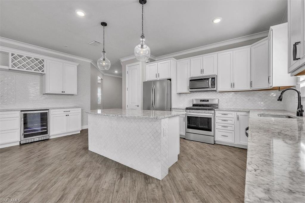 16184 Pennyroyal LN photo 11