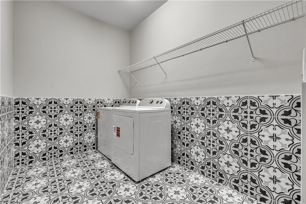 16184 Pennyroyal LN photo 29
