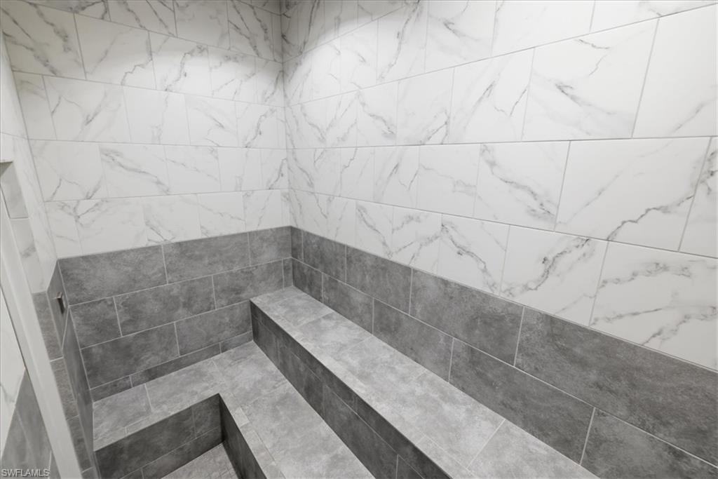 saunas/steam rooms