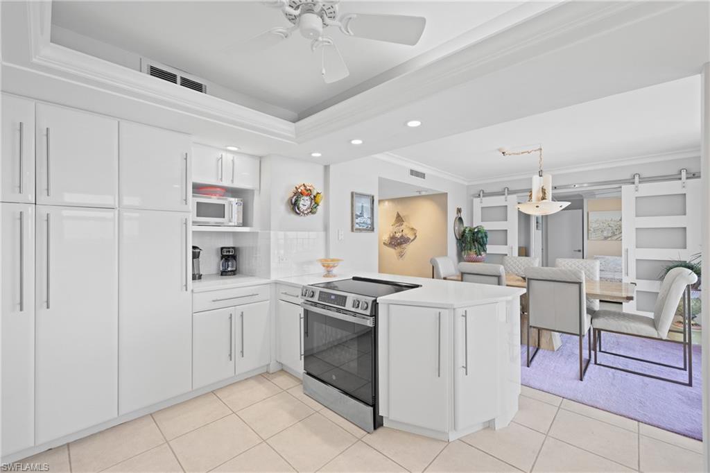 10691 Gulf Shore DR 1102 photo 16