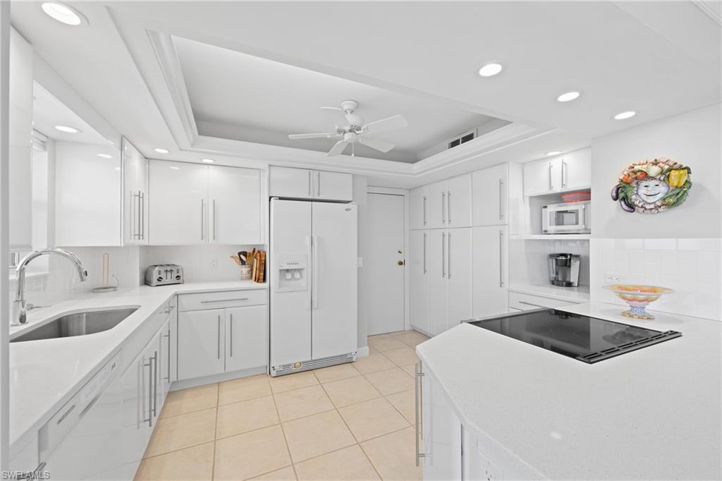 10691 Gulf Shore DR 1102 photo 14