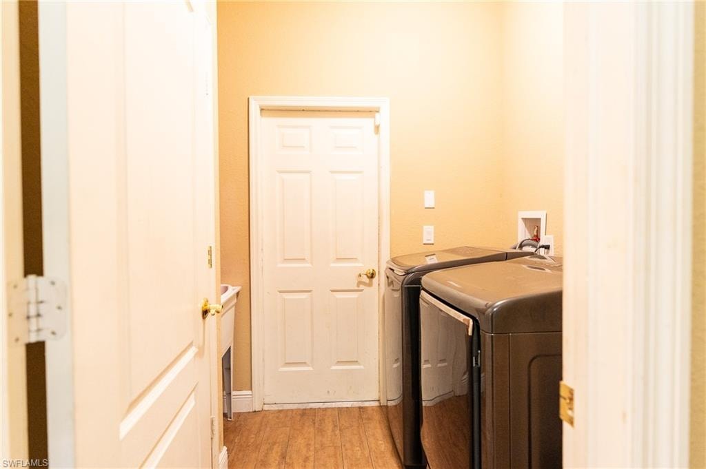 8713 Pegasus DR photo 40