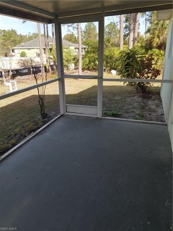 922 Eisenhower BLVD photo 20