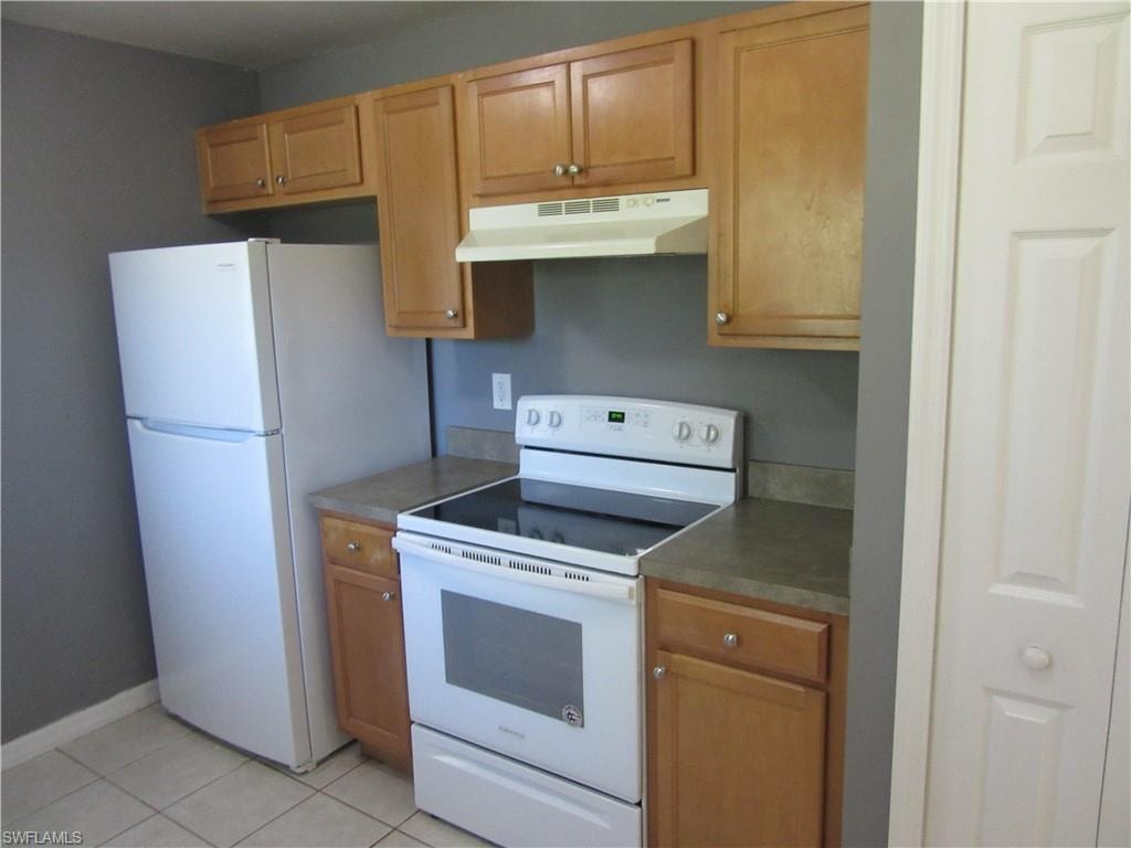 922 Eisenhower BLVD photo 14