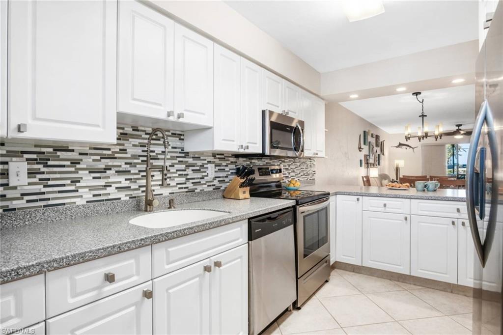921 Collier BLVD 107 photo 8