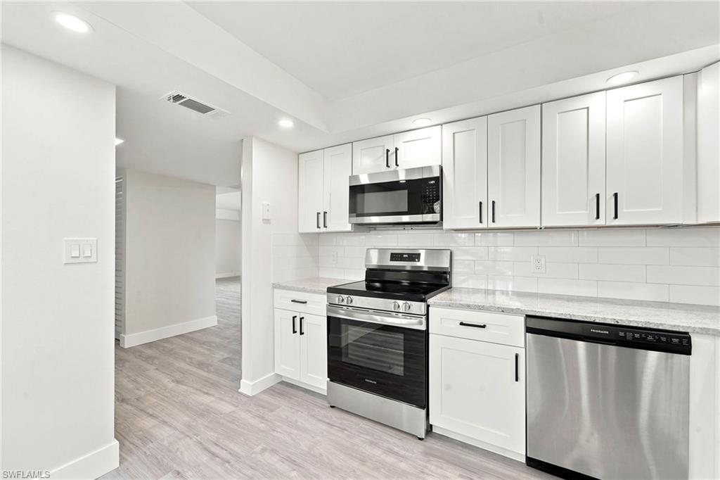 379 Palm DR 3 photo 8
