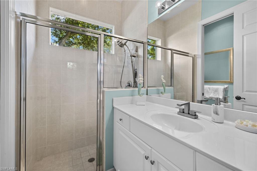 4208 Hampton LN photo 22