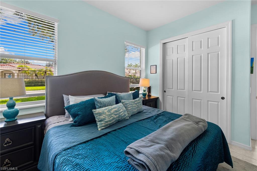 4208 Hampton LN photo 24