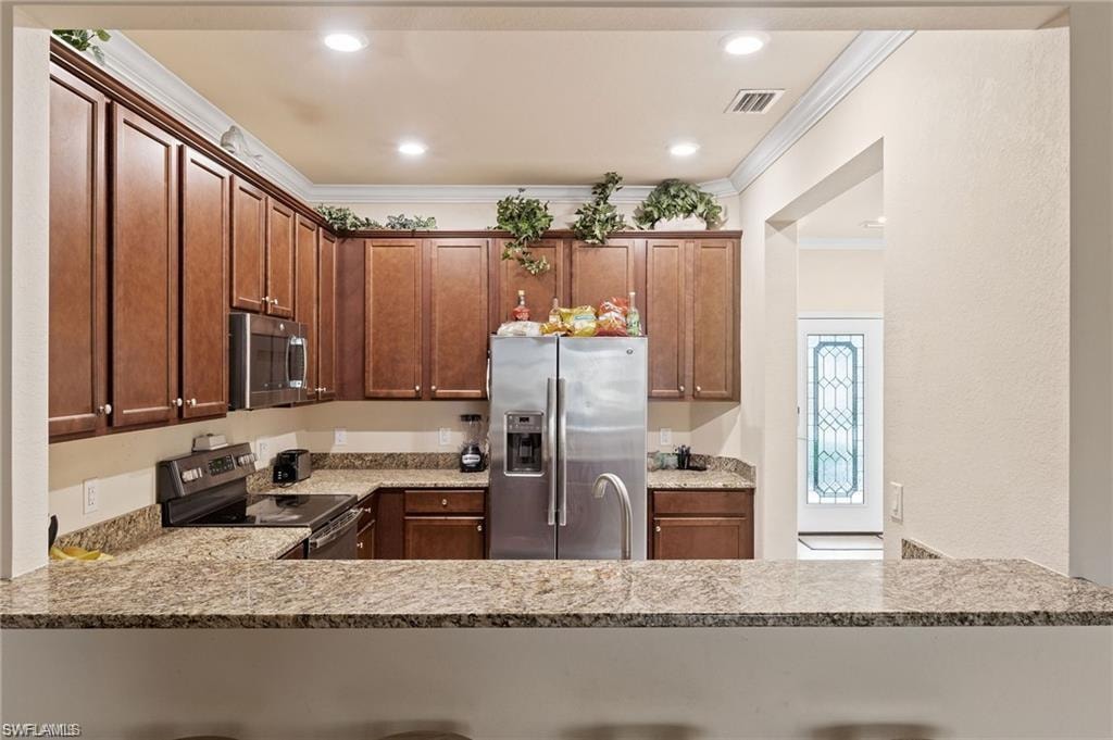 10243 Via Colomba CIR photo 12