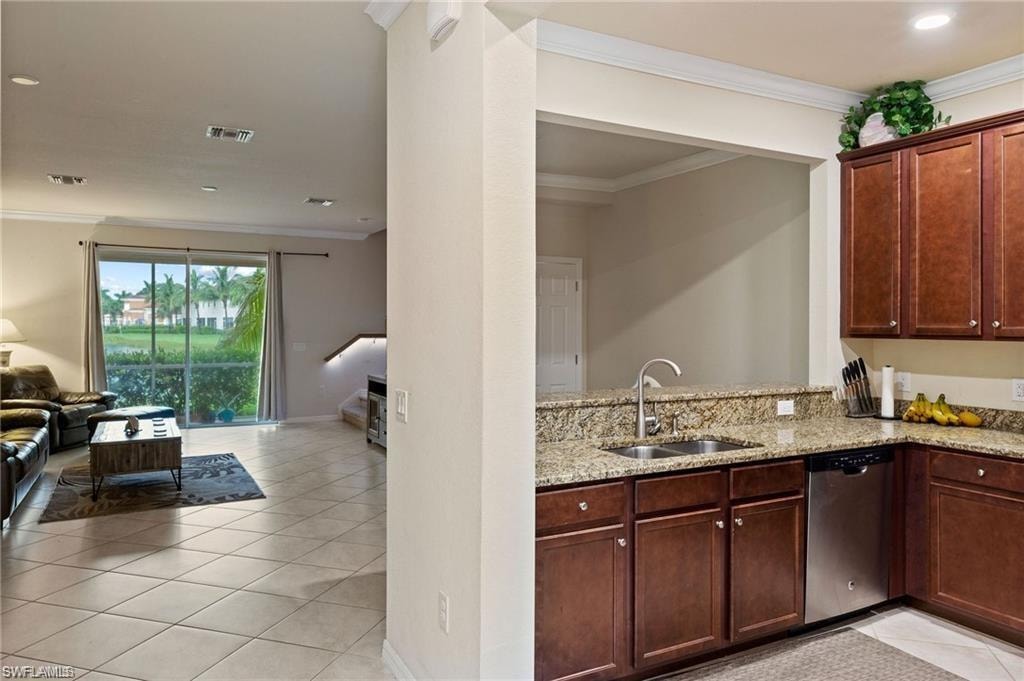 10243 Via Colomba CIR photo 14