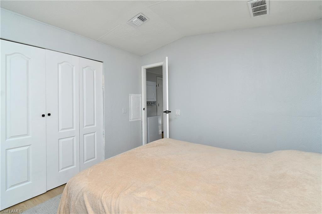 22950 Tinas LN photo 17