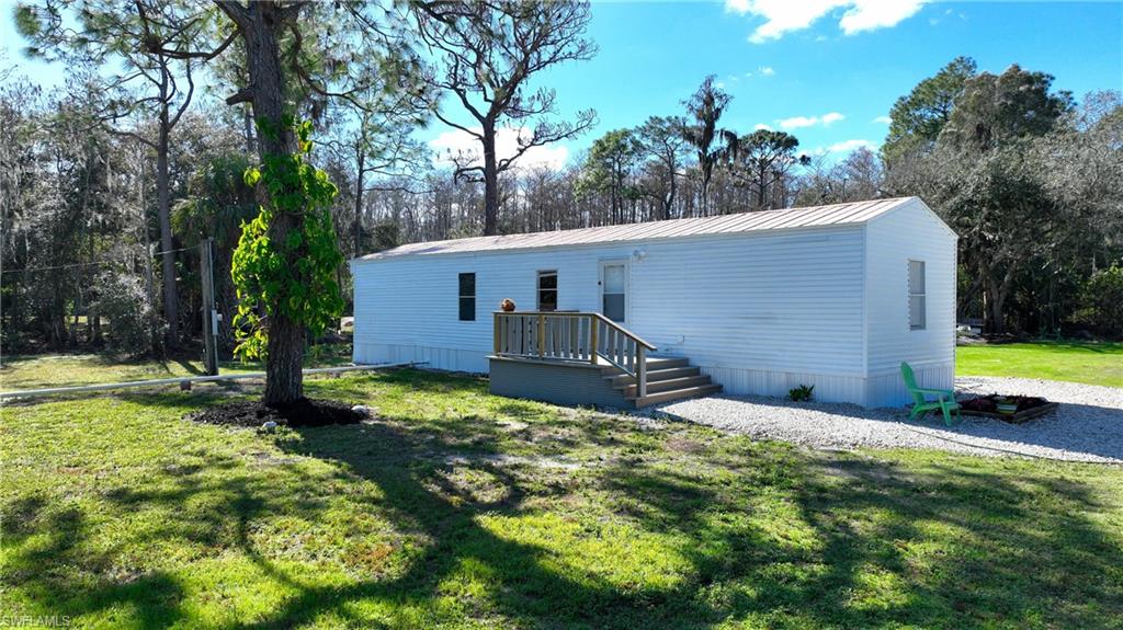 22950 Tinas LN photo 11