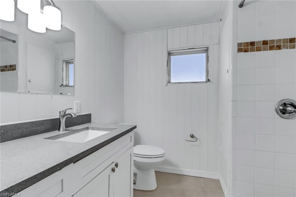 Spacious Bathroom featuring a Large, Easily Accessible Shower