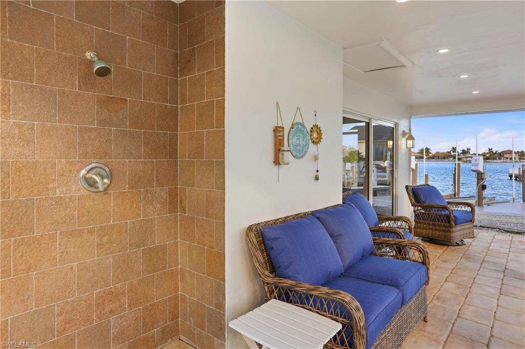 339 Landmark ST photo 39