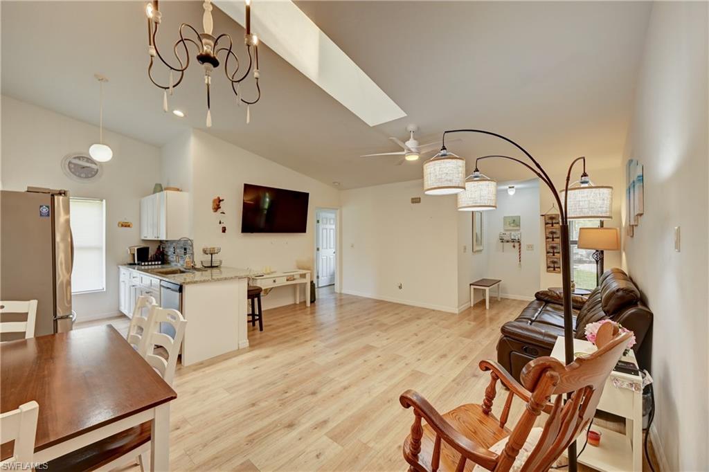 1433 SW 51st LN 98 photo 9