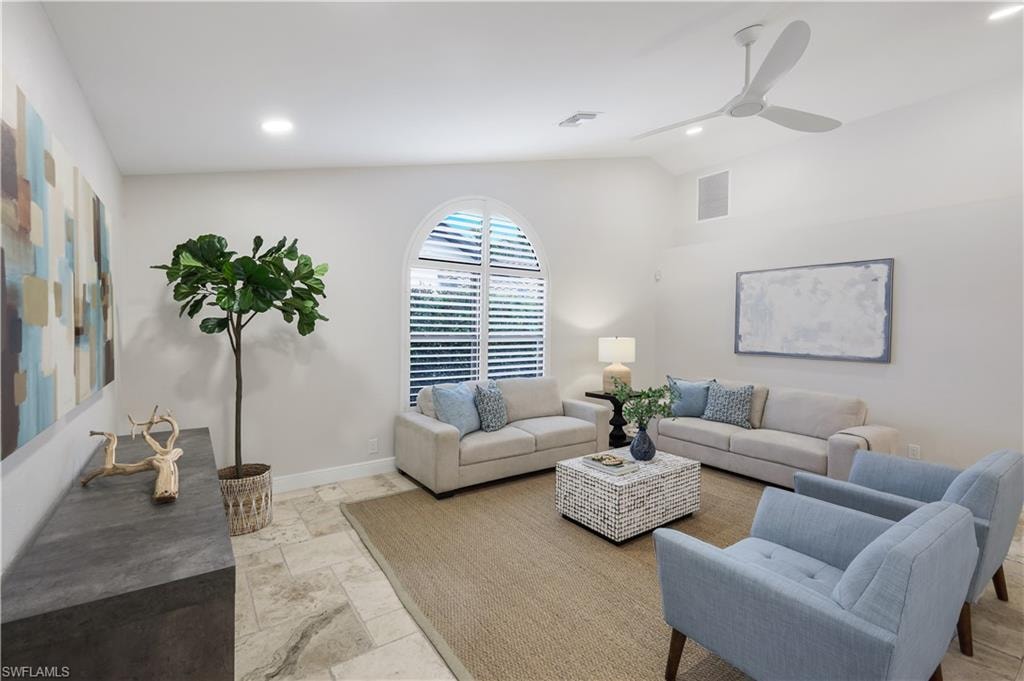 235 Silverado DR