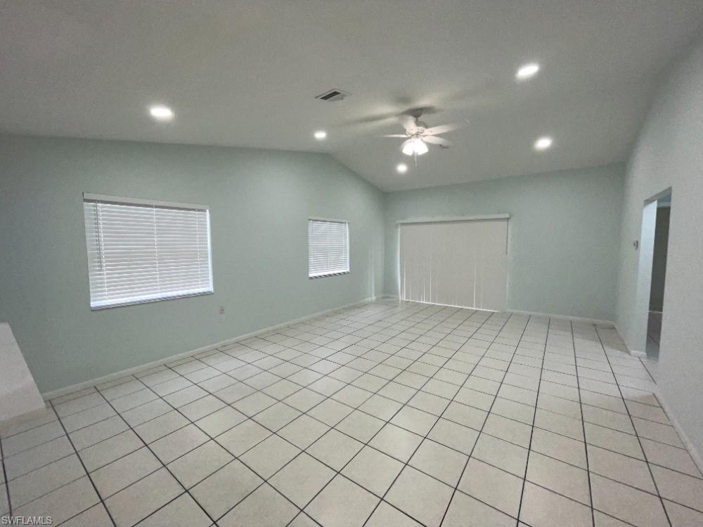 9044 Tangelo BLVD