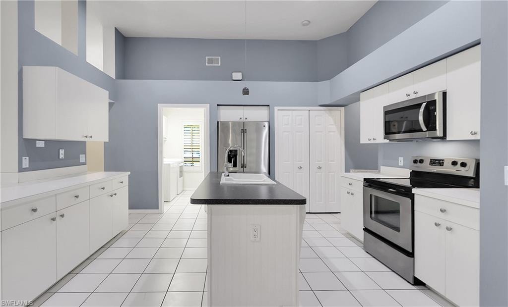 22203 Seashore CIR photo 13
