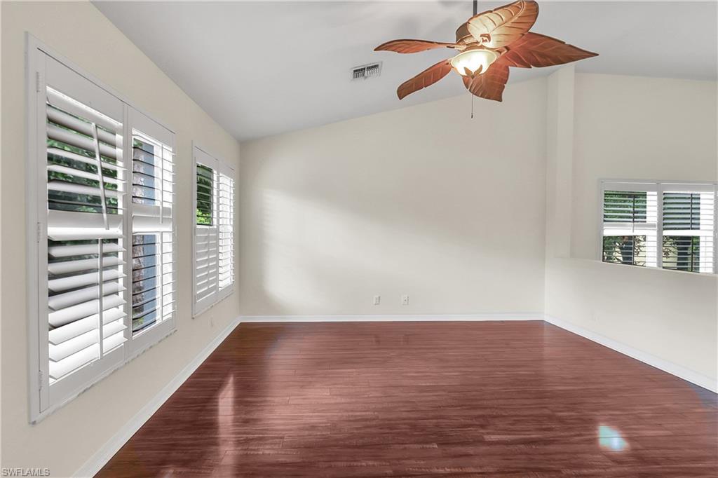 22203 Seashore CIR photo 9