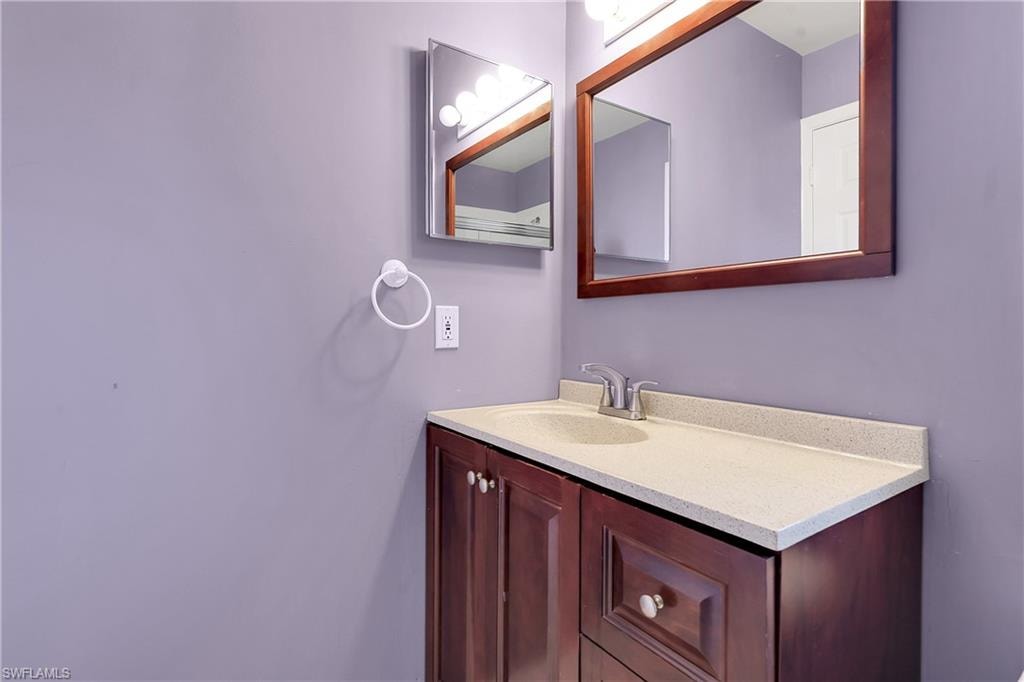 22203 Seashore CIR photo 33