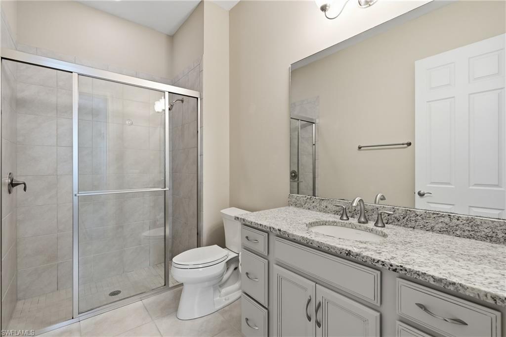 10240 Avonleigh DR photo 39