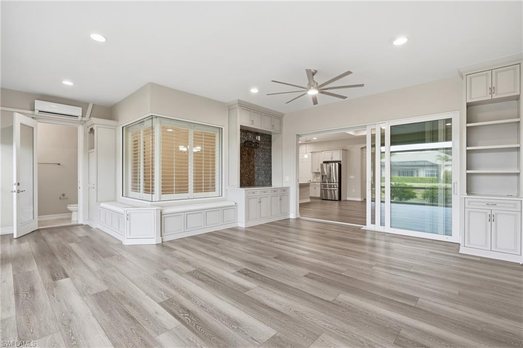 10240 Avonleigh DR photo 21