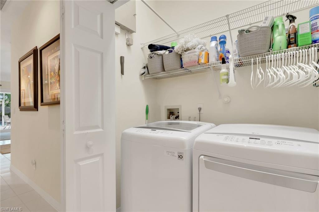 128 LIVERMORE LN photo 34