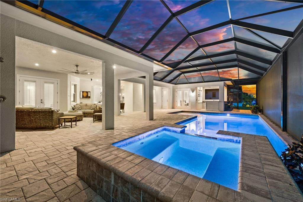 Hop in the spa in the evening