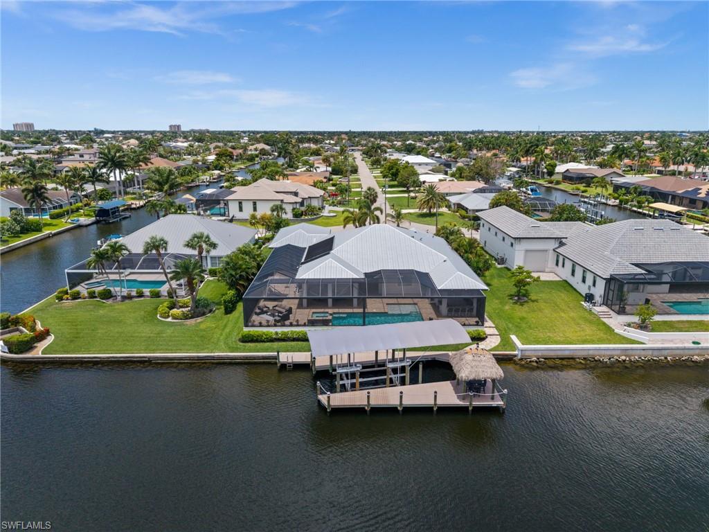 Aerial view of the dock and covered lift
